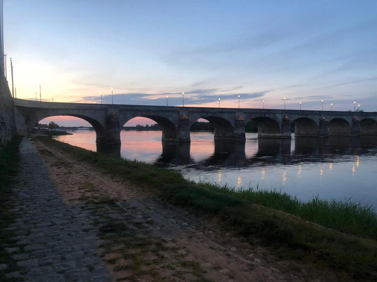 Bulles De Loire Panzió Saumur Kültér fotó